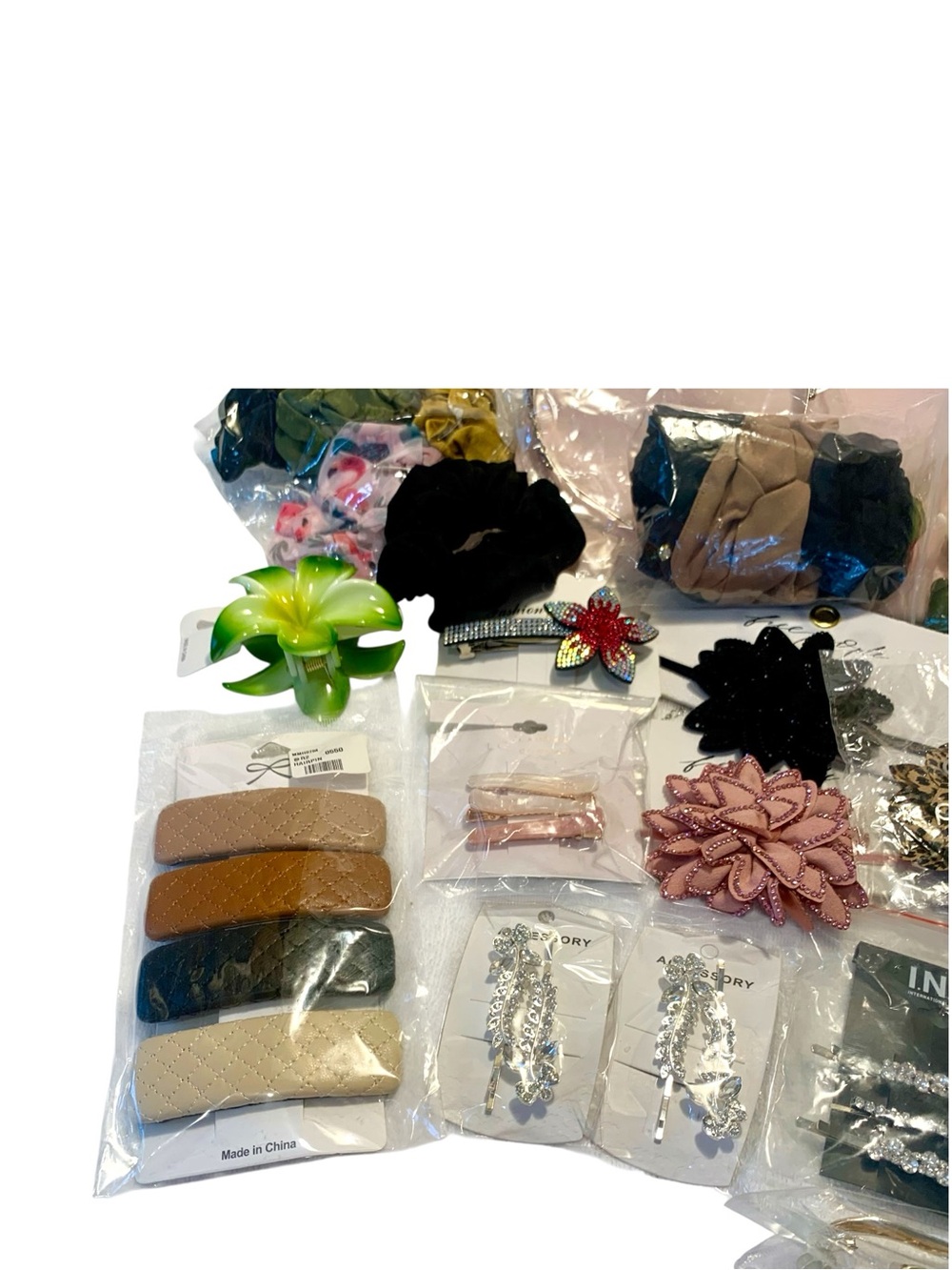 40+ piece hair accessory bundle with Pink Pouch Mixed Colors NWT & handmade - Picture 7 of 14